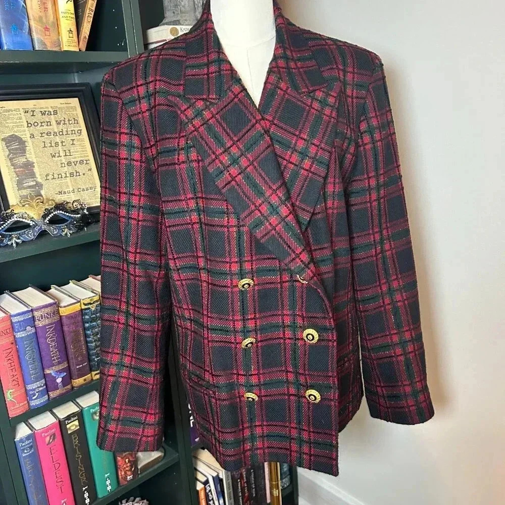 Vintage Pendleton Plus Women's Blazer Size 18W Red Black Christmas Plaid